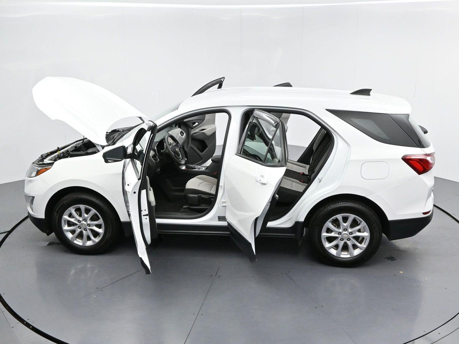 Used 2019 SUMMIT WHITE Chevrolet LS image 36