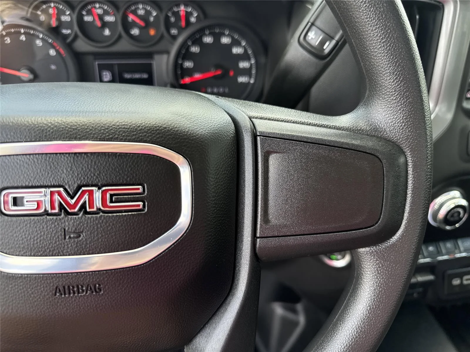 Used 2025 Summit White GMC Pro image 18