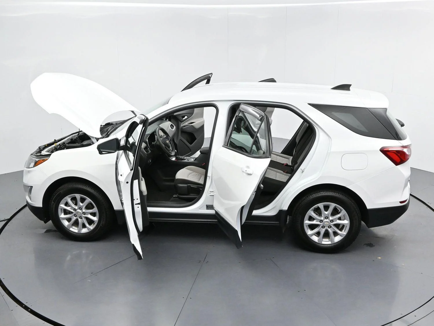 Used 2019 SUMMIT WHITE Chevrolet LS image 36