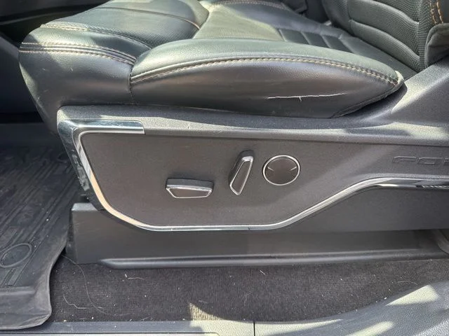 Used 2022 White Ford Platinum image 11