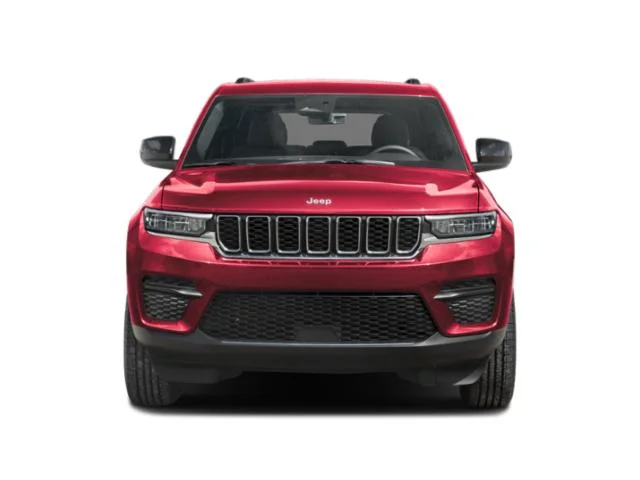 Used 2025 Velvet Red Pearlcoat Jeep Laredo image 4