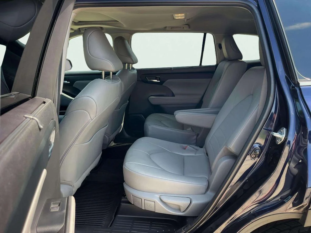 Used 2022 Blueprint Toyota XLE image 31