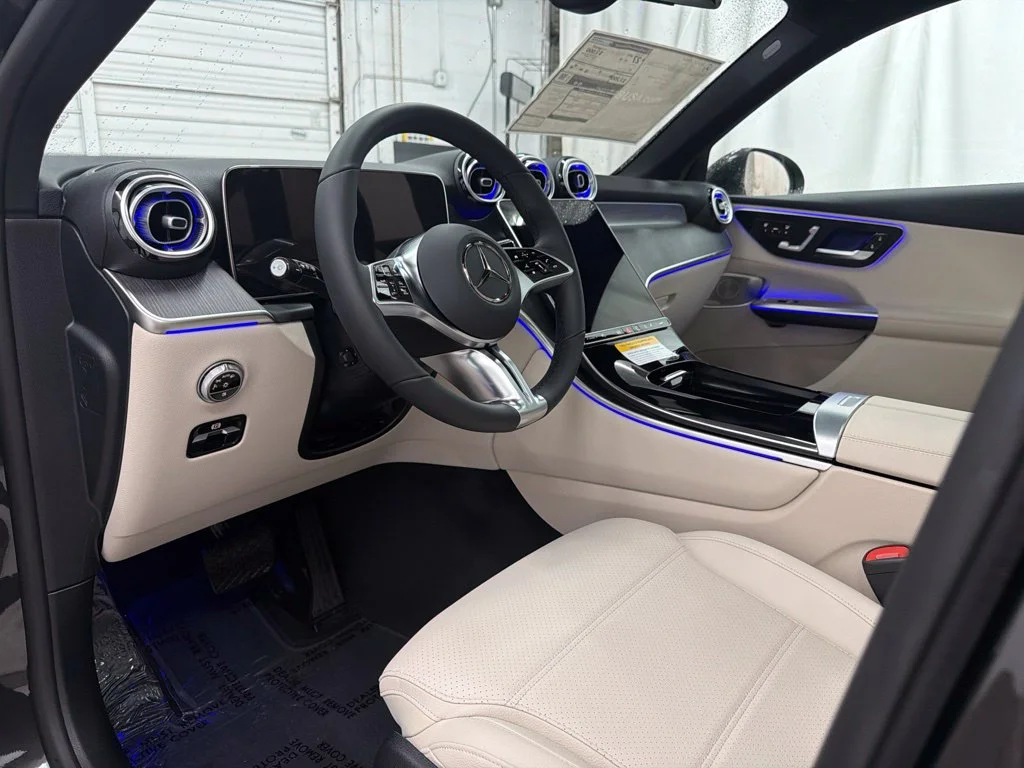 New 2027 Gray Mercedes-Benz GLC 300 image 13