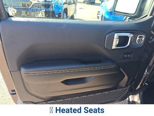 Used 2026 Gray Jeep Sahara image 13