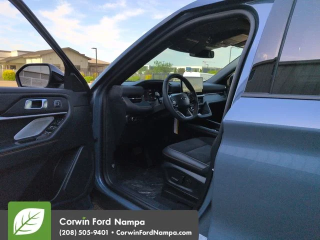 New 2026 Vapor Blue Metallic Ford Tremor image 9