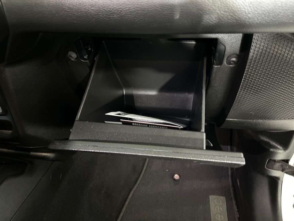 Used 2023 White Jeep Overland image 28