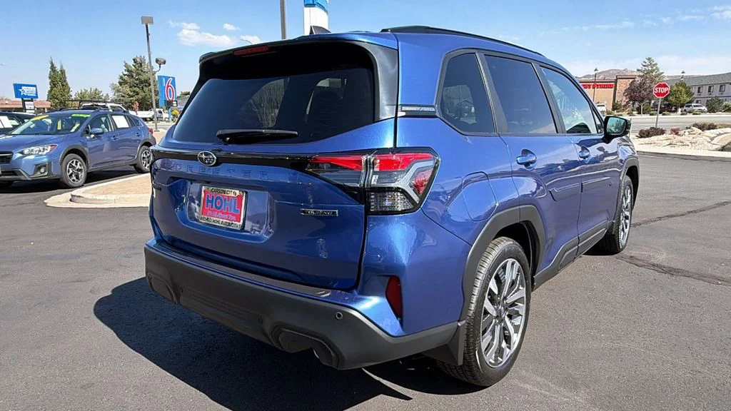 New 2026 DAYBREAK BLUE PEARL Subaru Touring image 3
