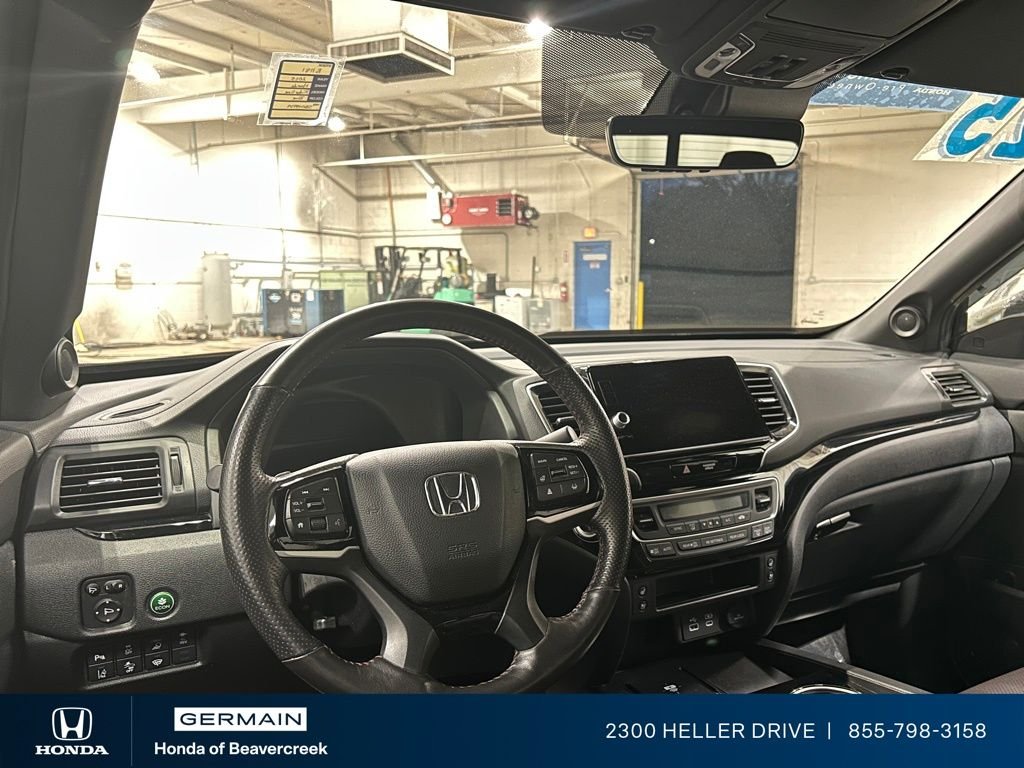 2025 Honda Ridgeline Black Edition - Photo 15
