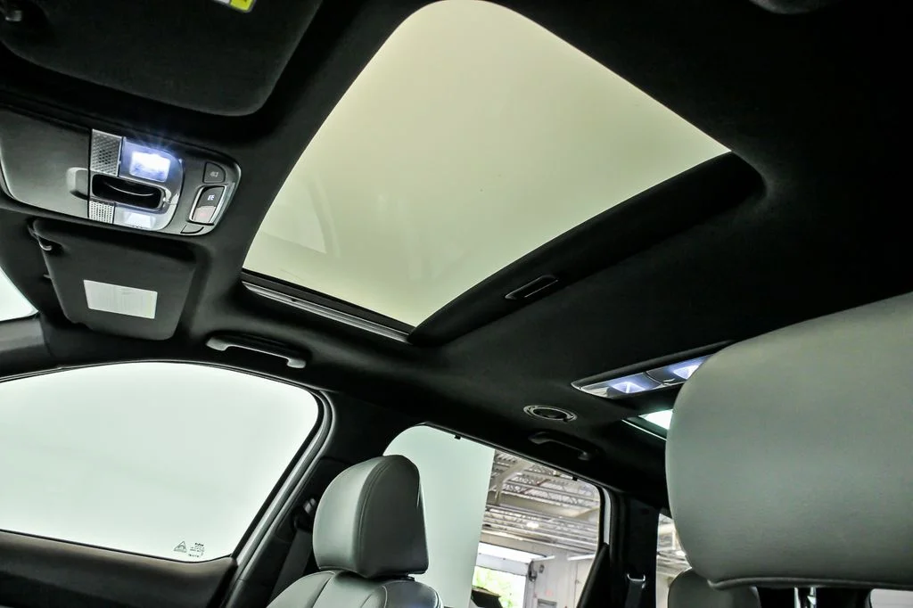 Used 2023 White Kia SX X-Line image 16