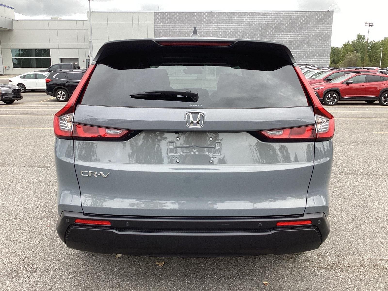 Used 2026 Urban Gray Pearl Honda EX-L image 6