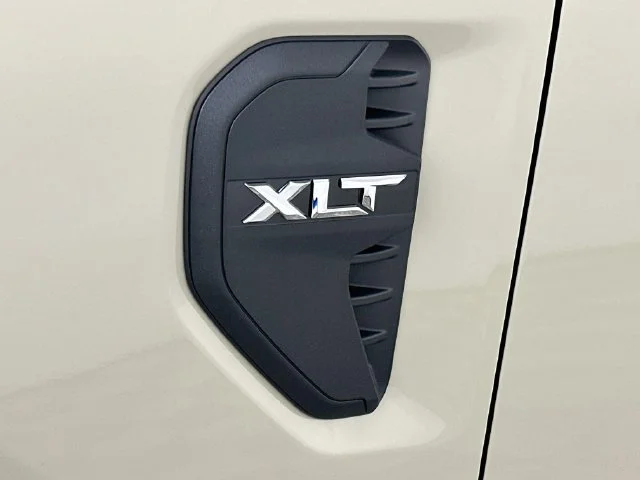 New 2026 Beige Ford XLT image 24