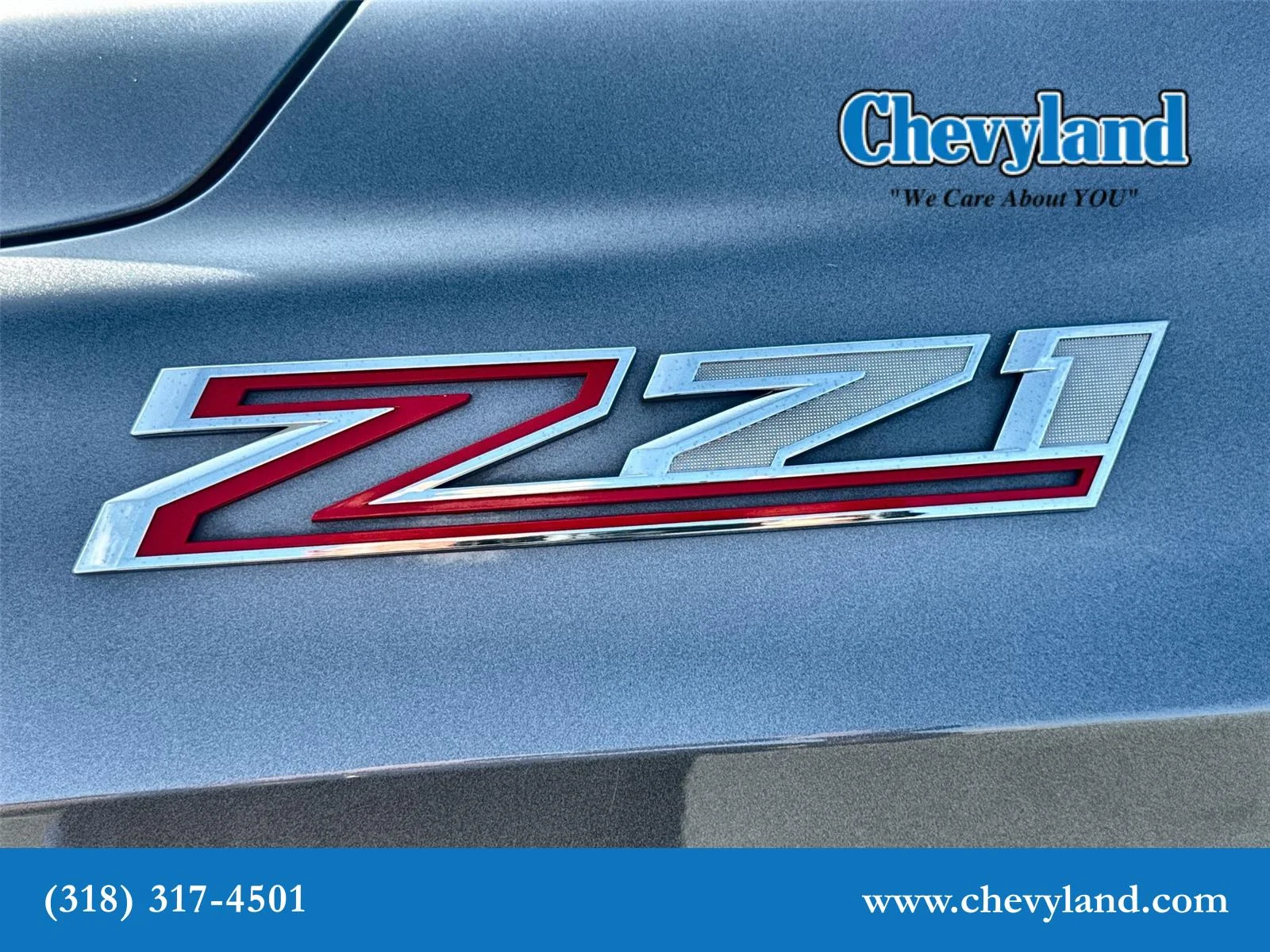 Used 2021 SATIN STEEL METALLIC Chevrolet Z71 image 32