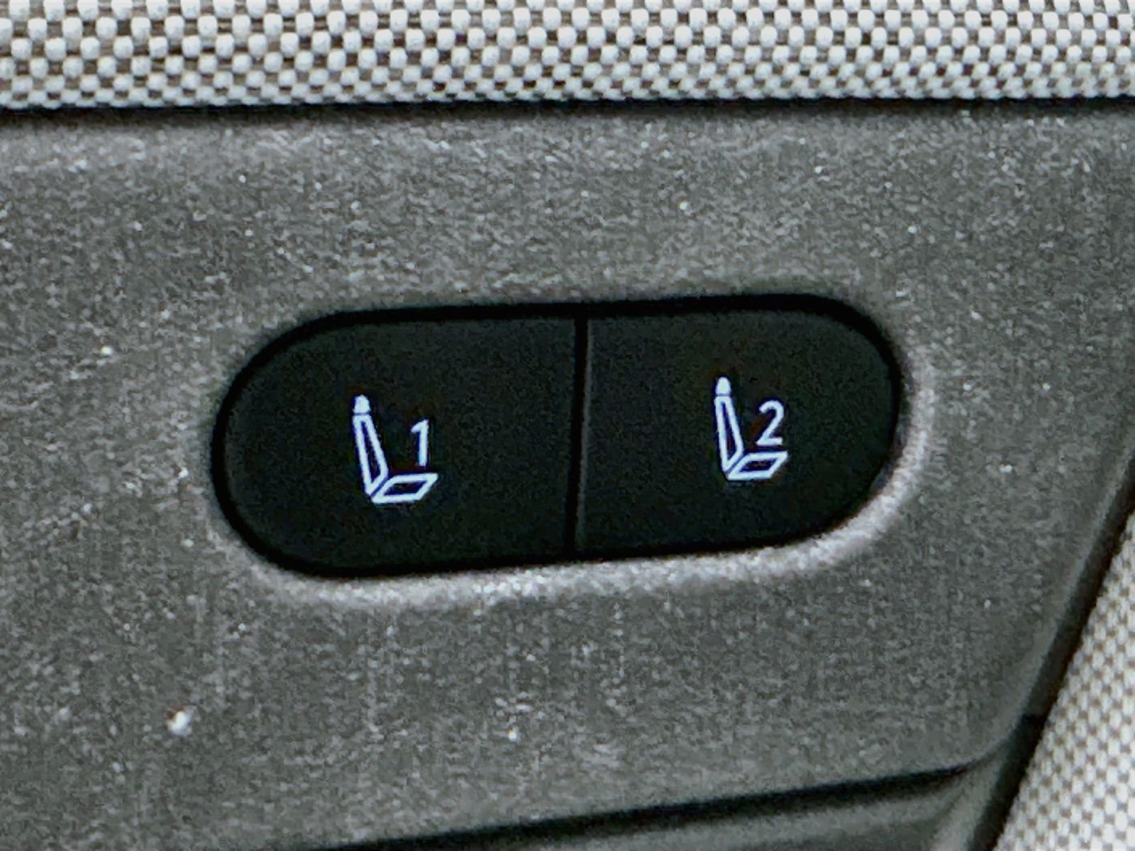 Used 2024 Abyss Black Hyundai Limited image 21