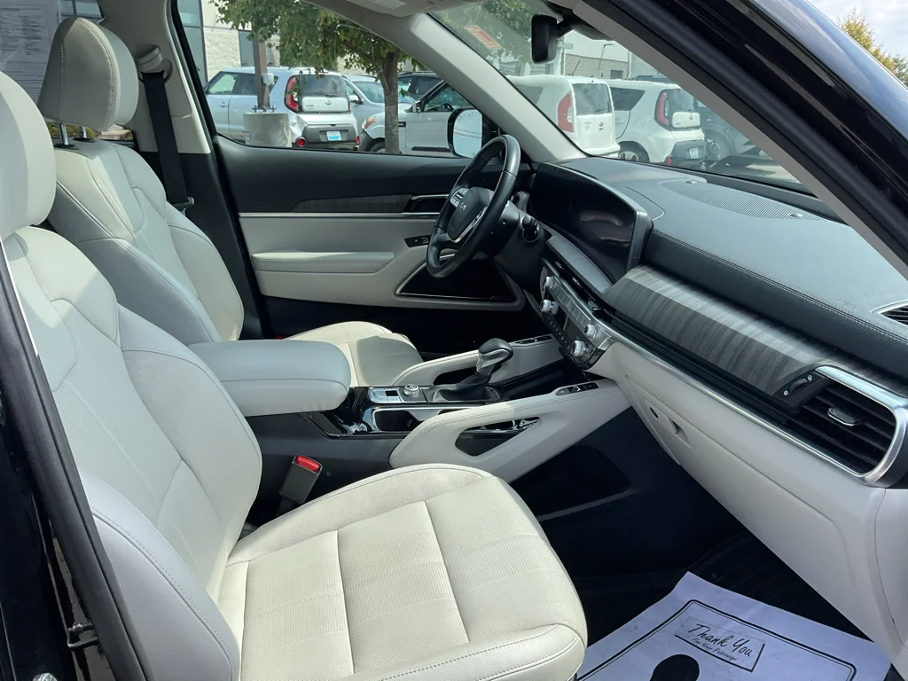 Used 2024 Ebony Black Kia SX image 12