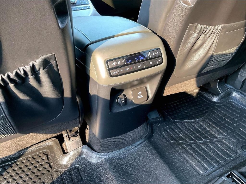 Used 2020 Brown Hyundai Limited image 29
