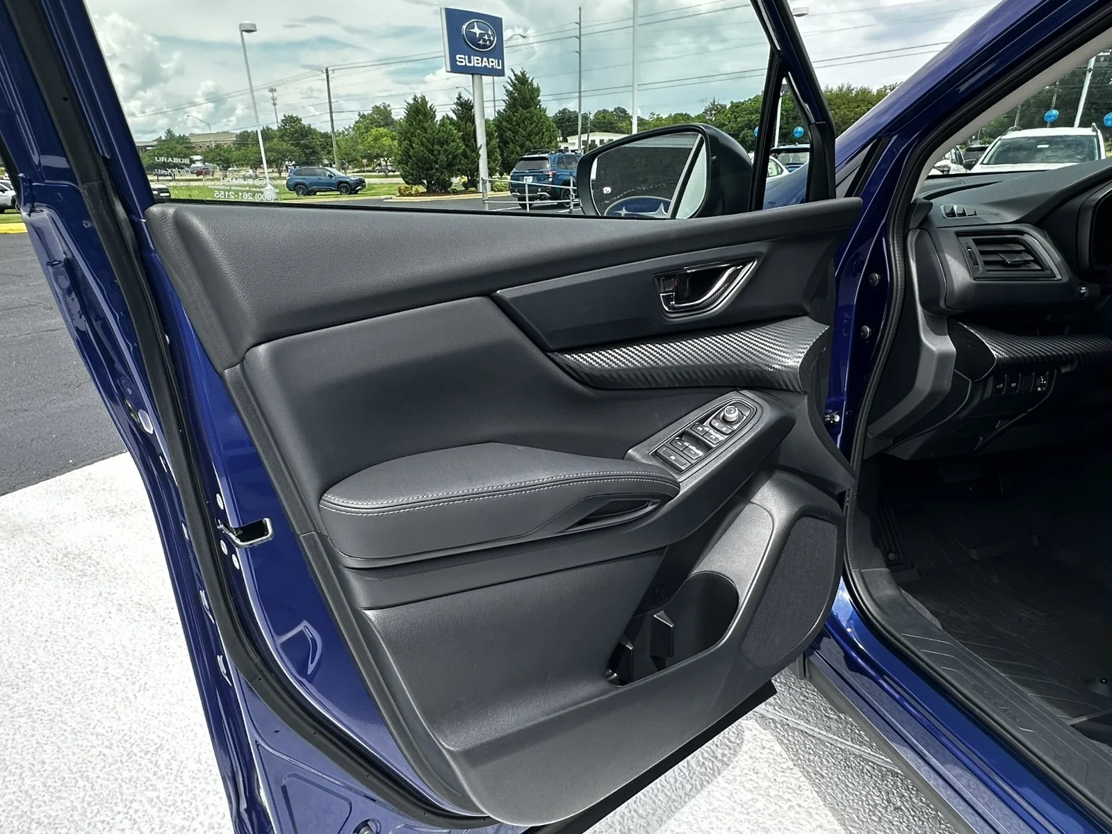 New 2026 SAPPHIRE BLUE PEARL Subaru Premium 7-Passenger image 14