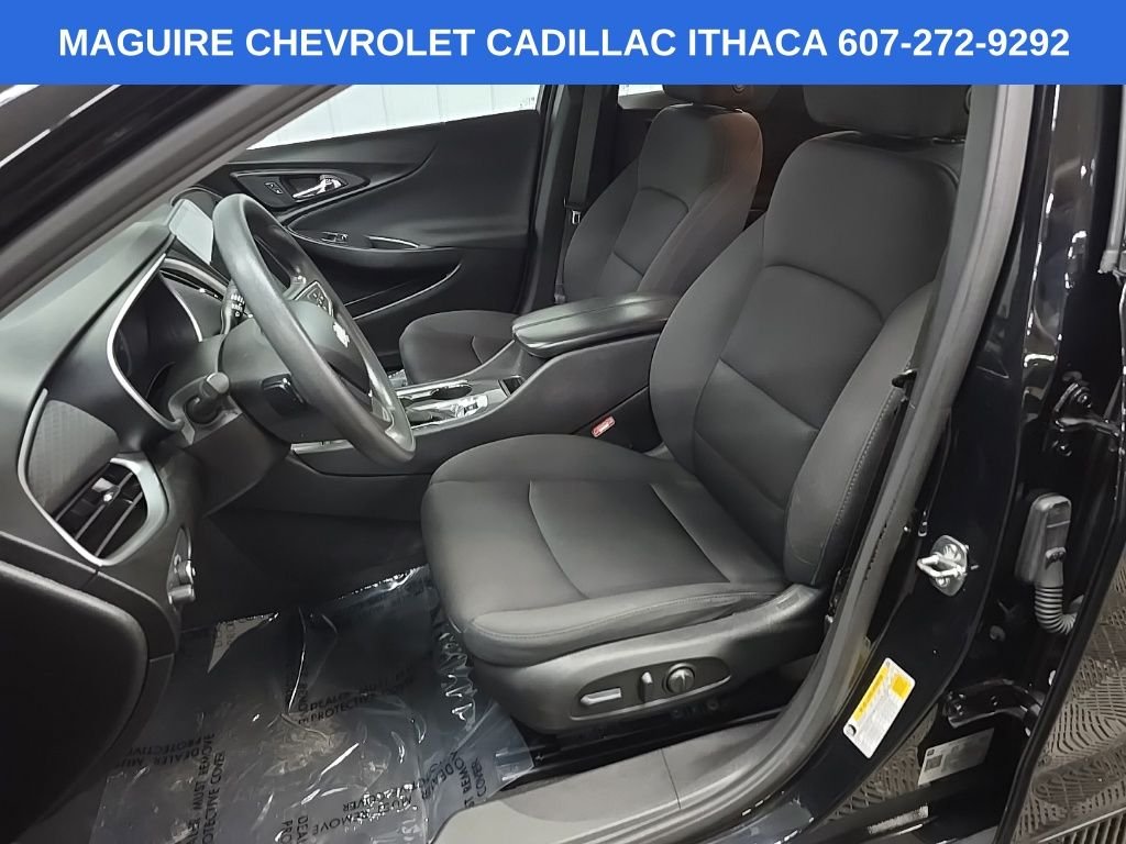 Used 2023 Black Chevrolet LT image 29