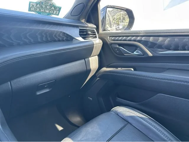 2023 GMC Yukon Denali - Photo 8