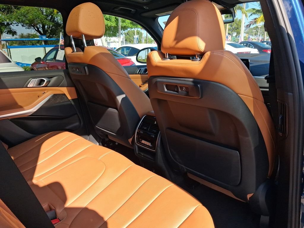 Used 2021 Blue BMW sDrive40i image 20