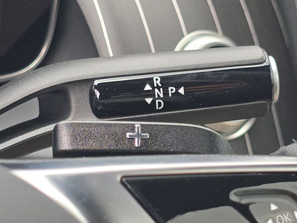 New 2027 Polar White Mercedes-Benz GLC 300 image 36