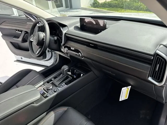 New 2026 Wind Chill Pearl Mazda Premium AWD image 32