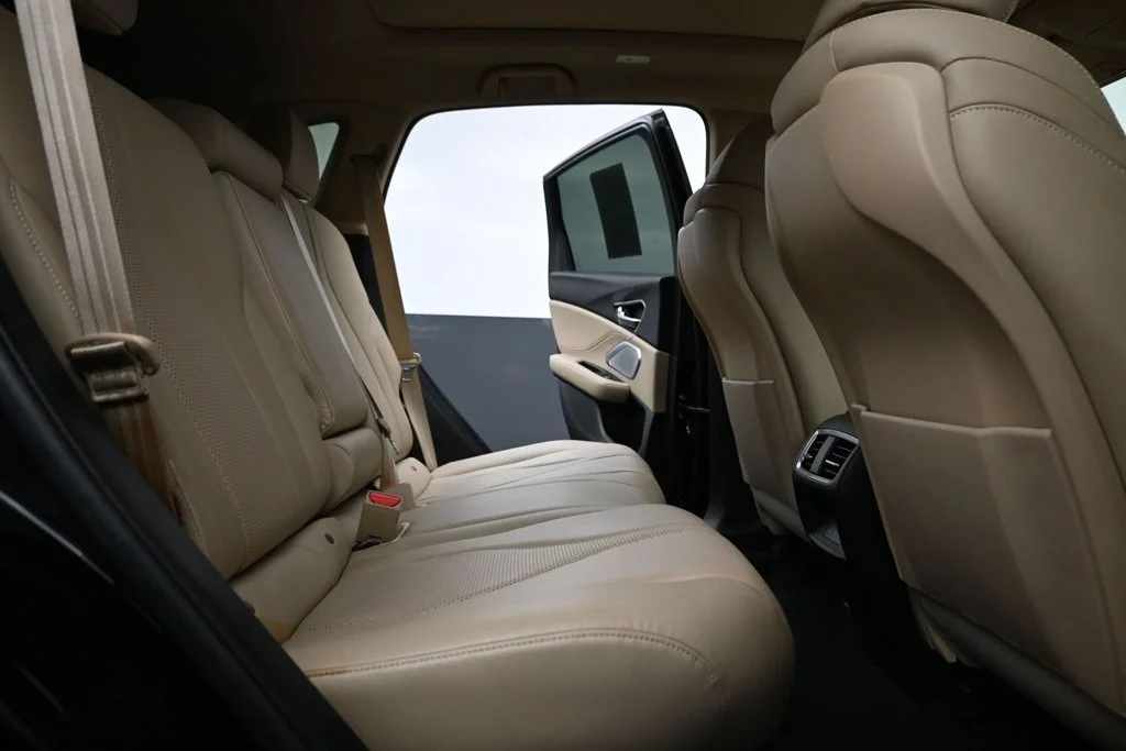 Used 2023  Acura Technology Package image 22