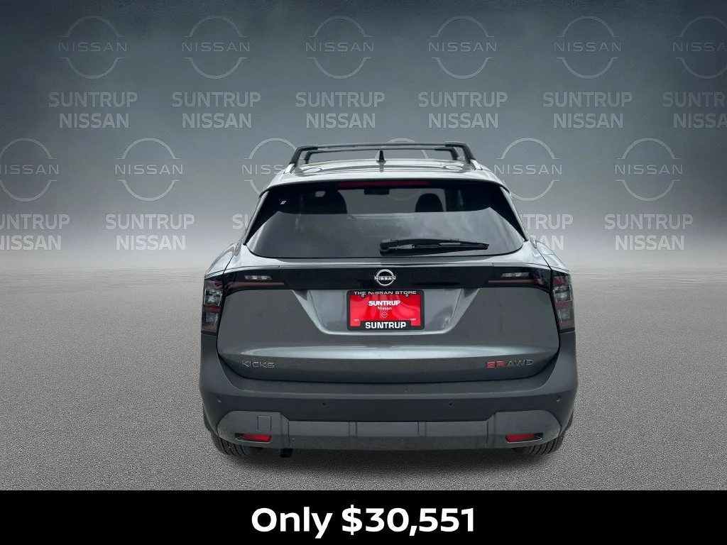 Certified Used 2026 Gray Nissan SR image 4