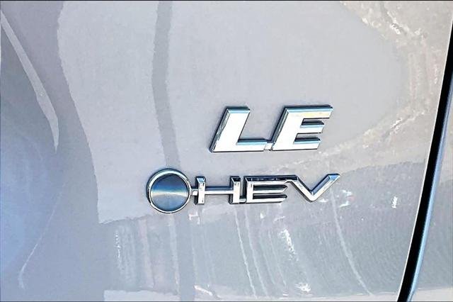 Certified Used 2025 SILVER SKY METALLIC Toyota  image 10