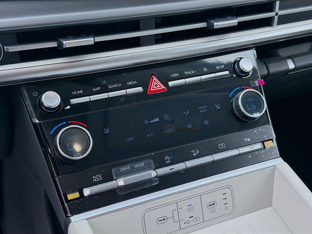 New 2026 Hampton Gray Hyundai SEL FWD image 12