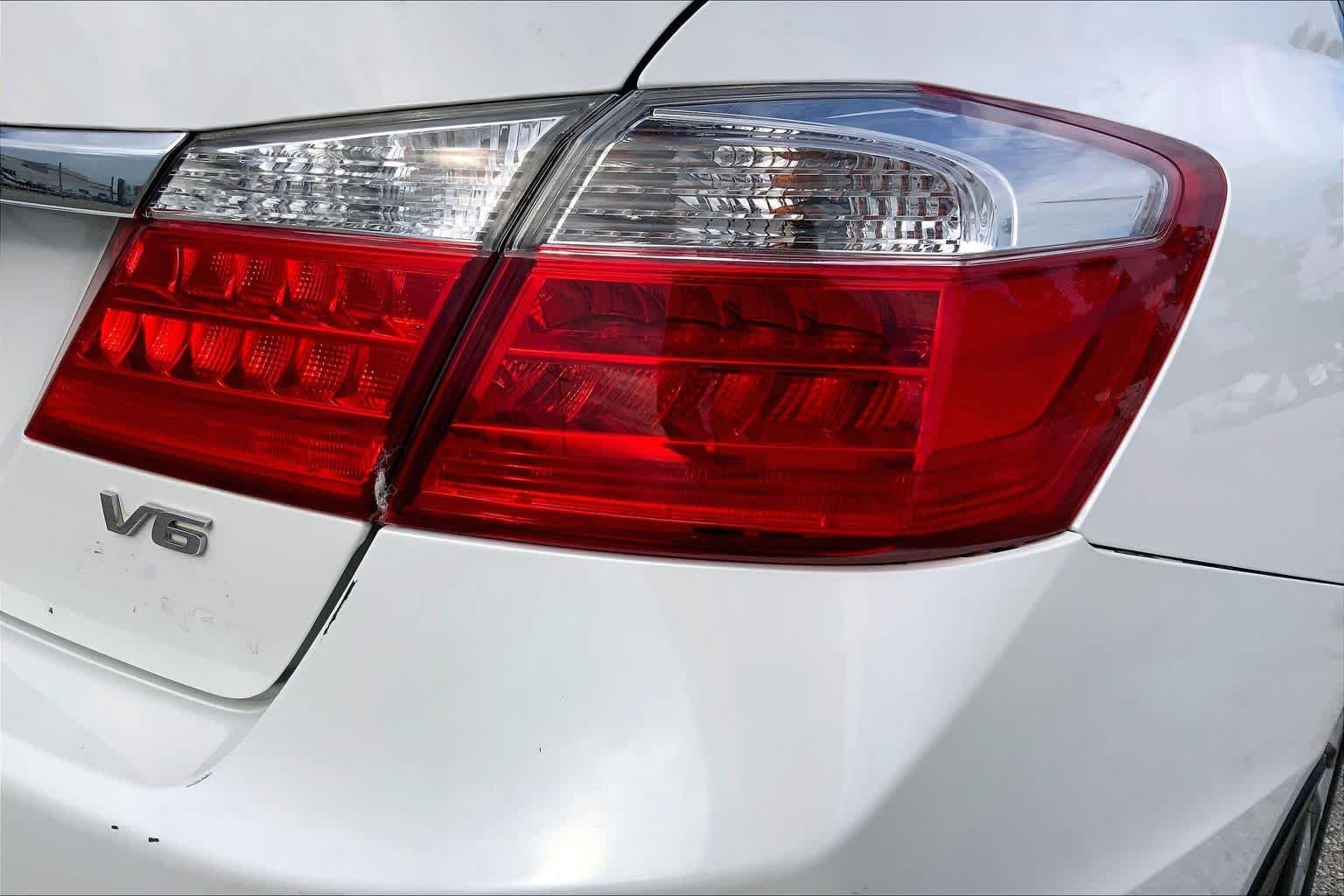 Used 2015  Honda  image 30