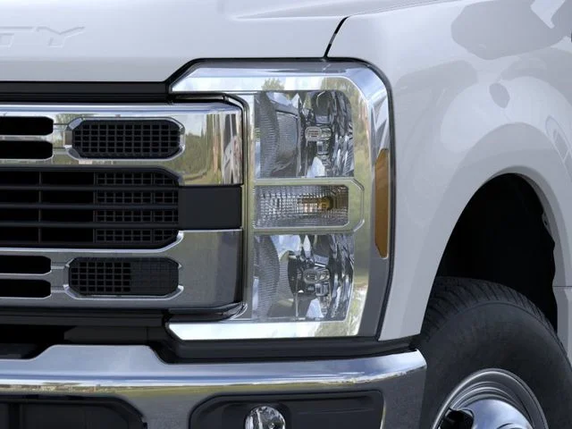 New 2026 Oxford White Ford DUMP TRUCK image 48