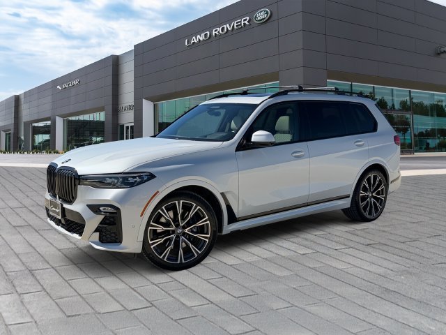 2022 BMW X7