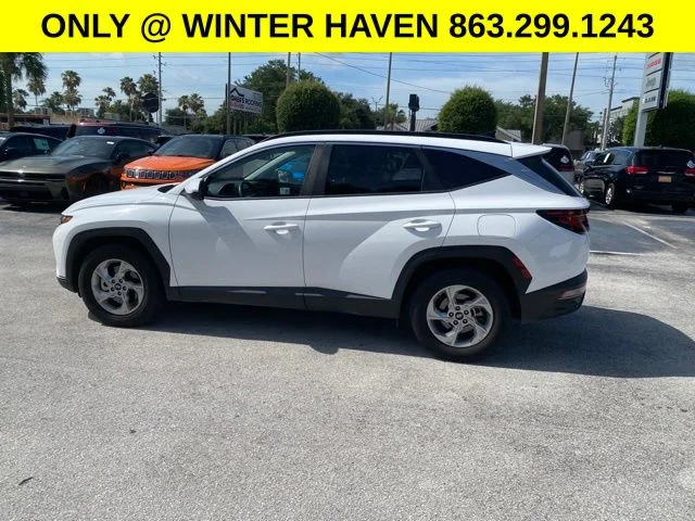 Used 2024 White Hyundai SEL image 6