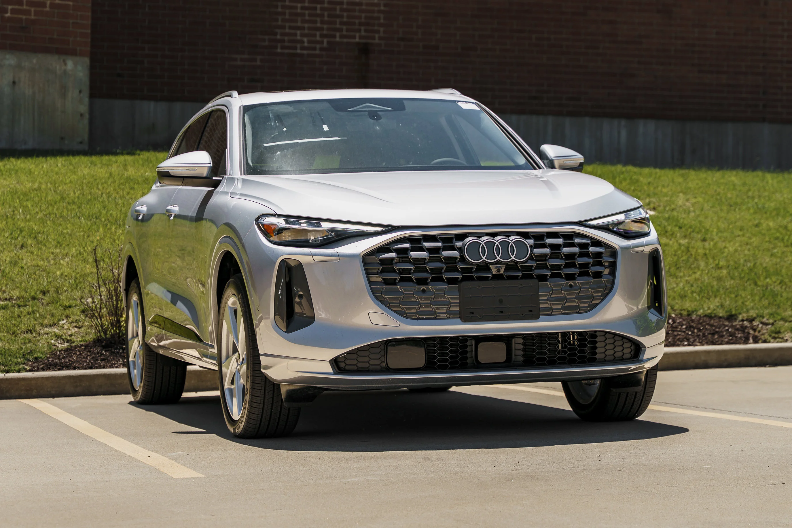 2026 Audi Q5 Premium Plus quattro's photo