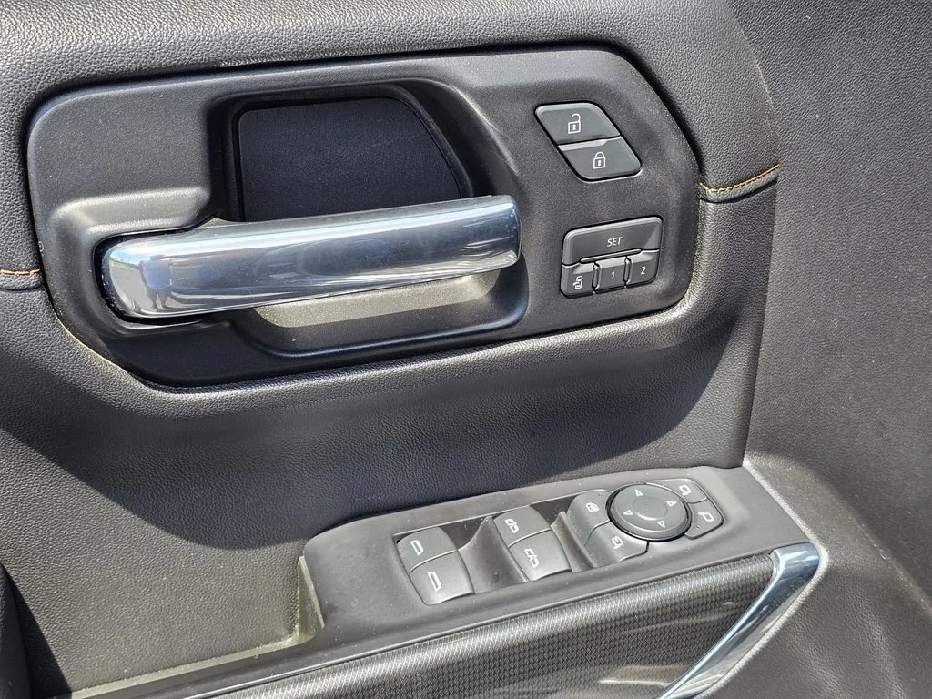 Used 2019 SATIN STEEL METALLIC GMC AT4 image 16
