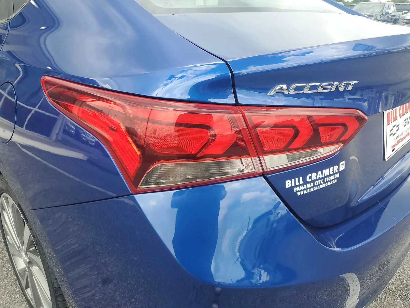 Used 2022  Hyundai Limited image 4