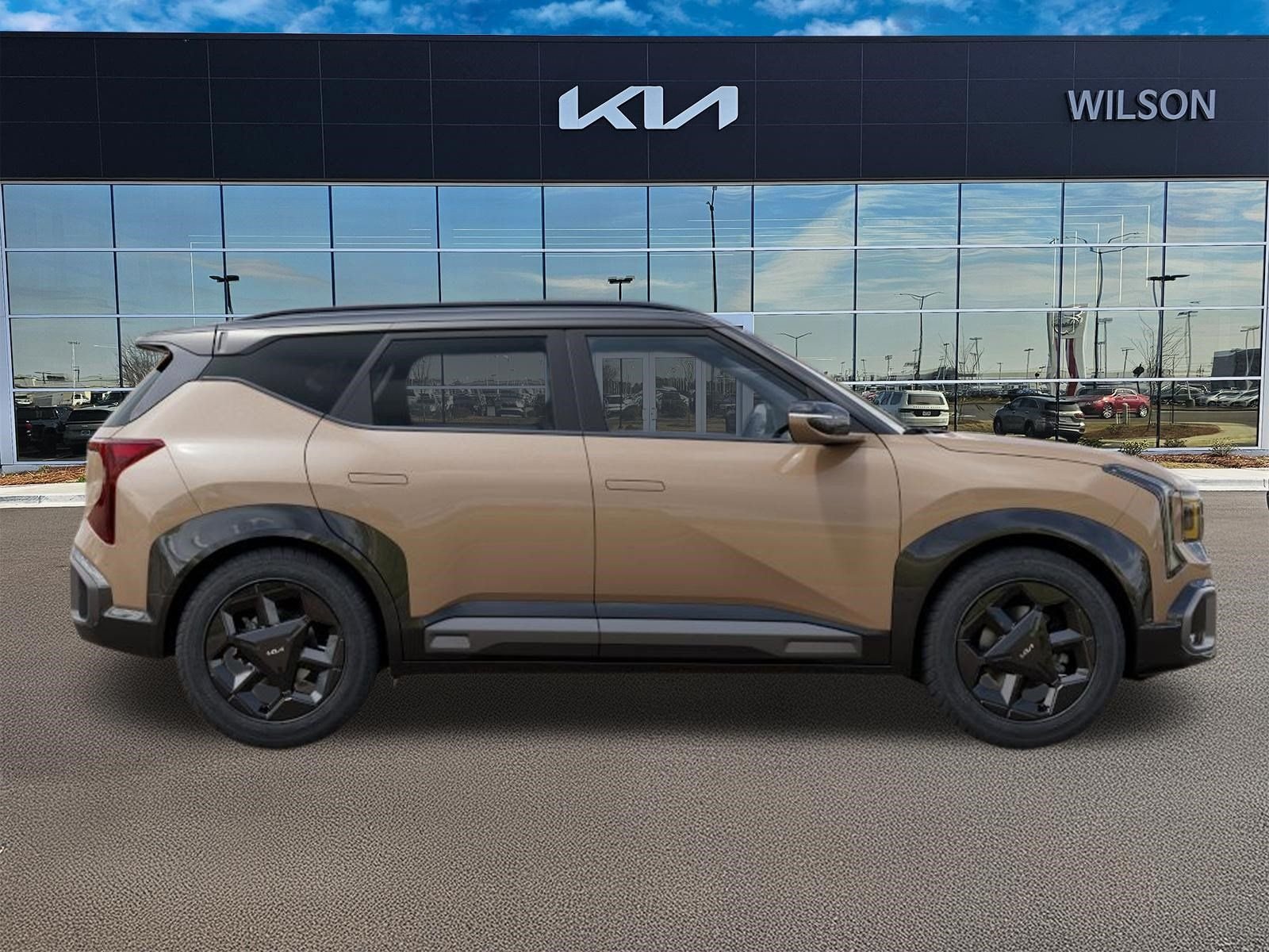 New 2027 Brown Kia X-Line S image 7