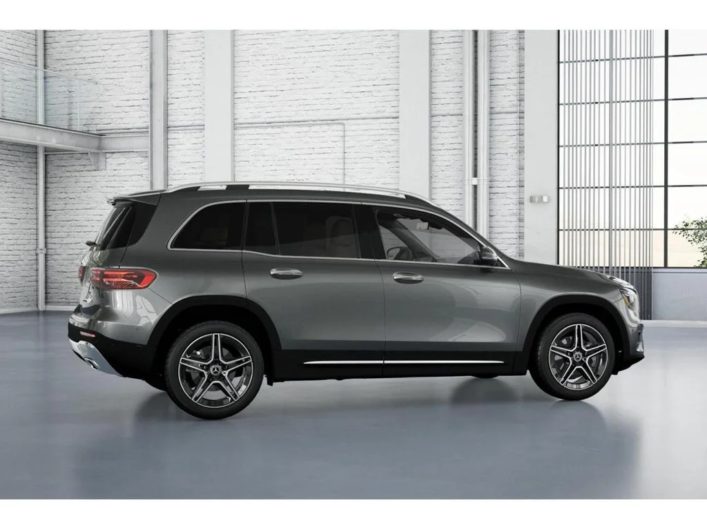 New 2026 Mountain Grey Metallic Mercedes-Benz GLB 250 image 18