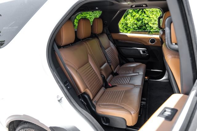 Used 2019 White Land Rover HSE Luxury image 52