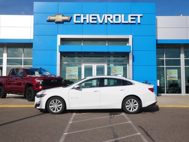 Used 2024 Chevrolet Malibu 1LT with VIN 1G1ZD5ST2RF129389 for sale in Roseville, MN