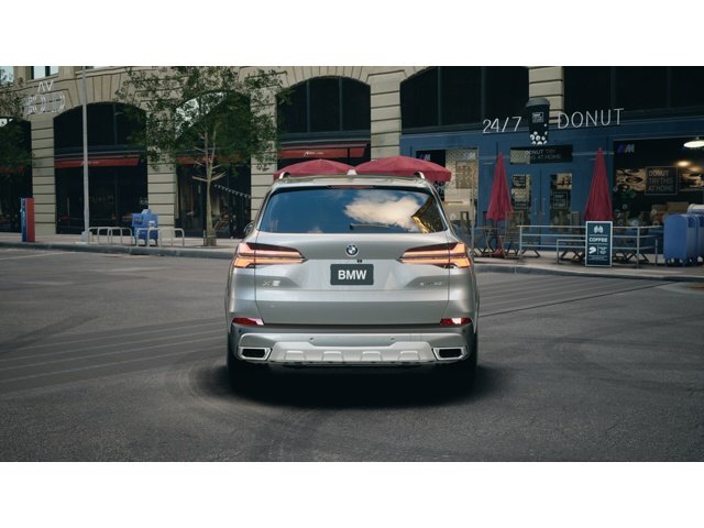 New 2026 Skyscraper Grey Metallic BMW  image 5