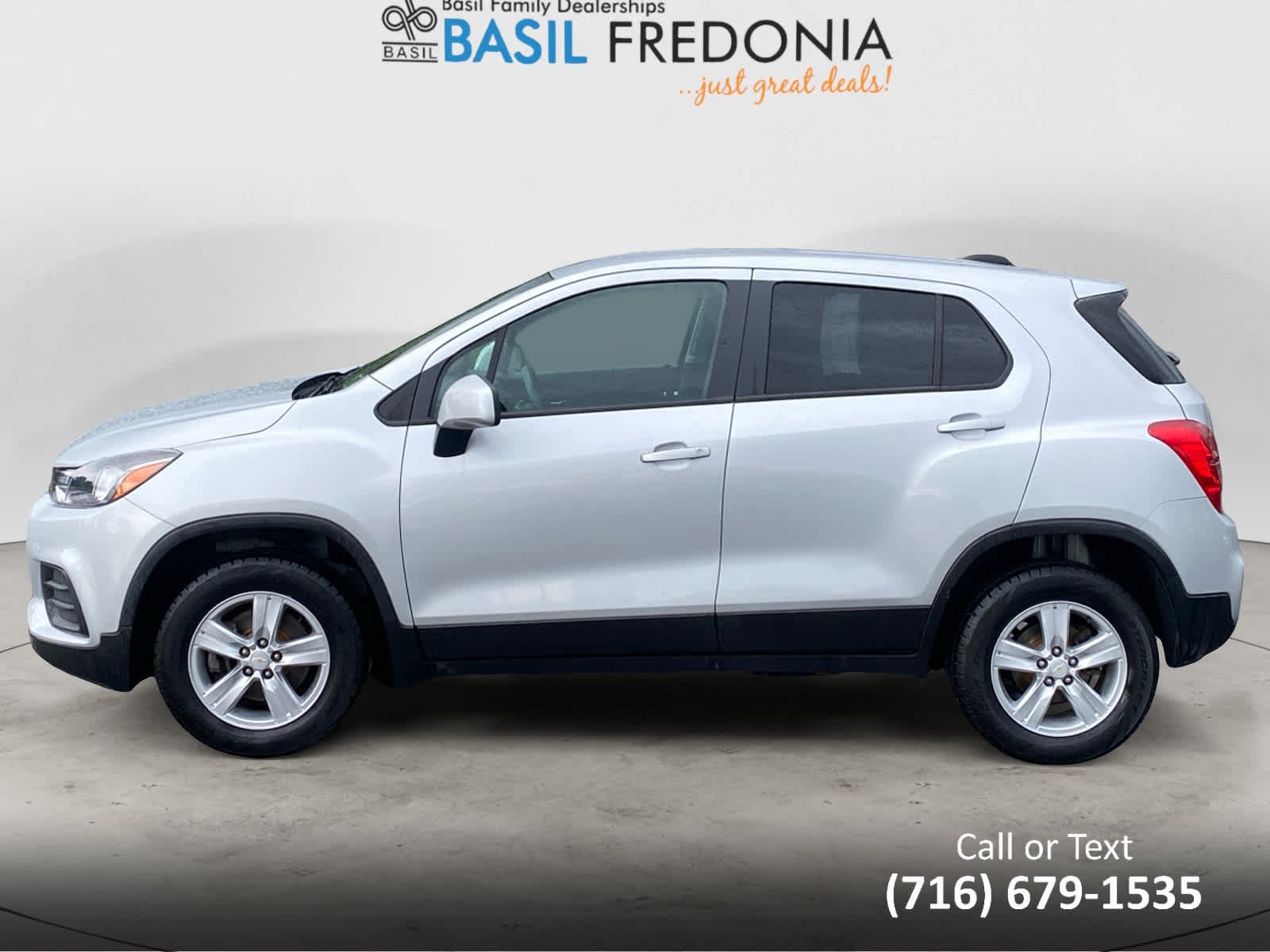 Used 2022 Chevrolet Trax LS with VIN KL7CJNSM6NB544356 for sale in Fredonia, NY