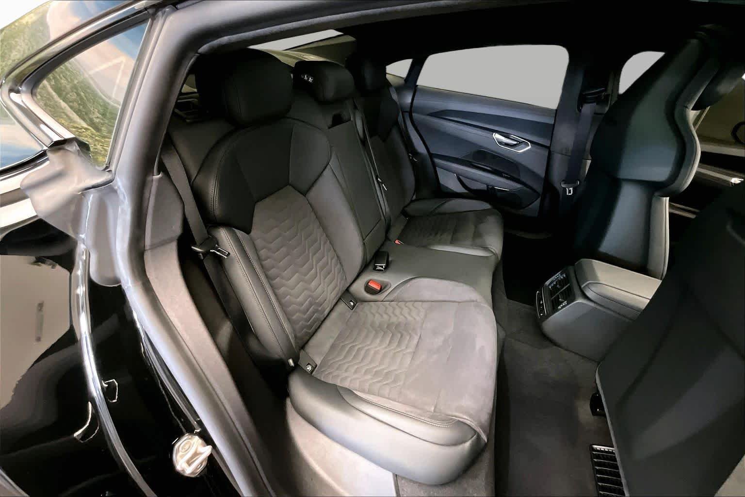 Certified Used 2024 Mythos Black Metallic Audi Prestige image 19