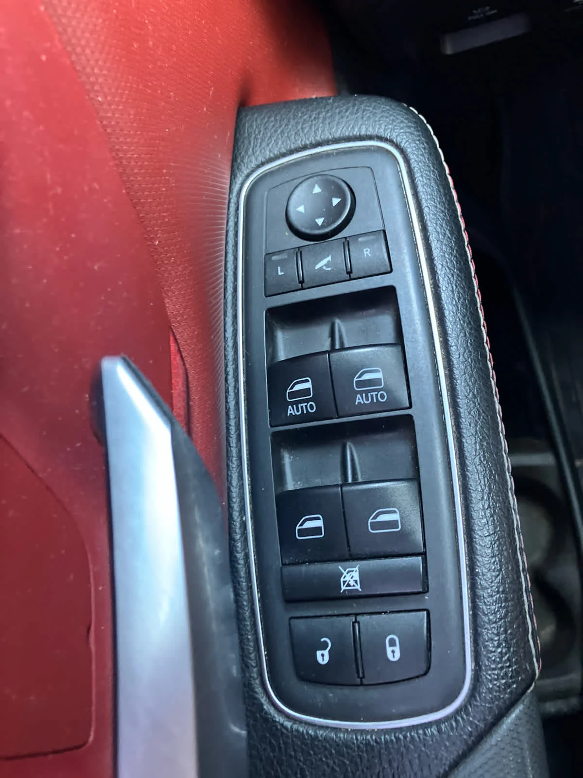 Used 2019 Diamond Black Crystal Pearlcoat Ram Rebel image 12