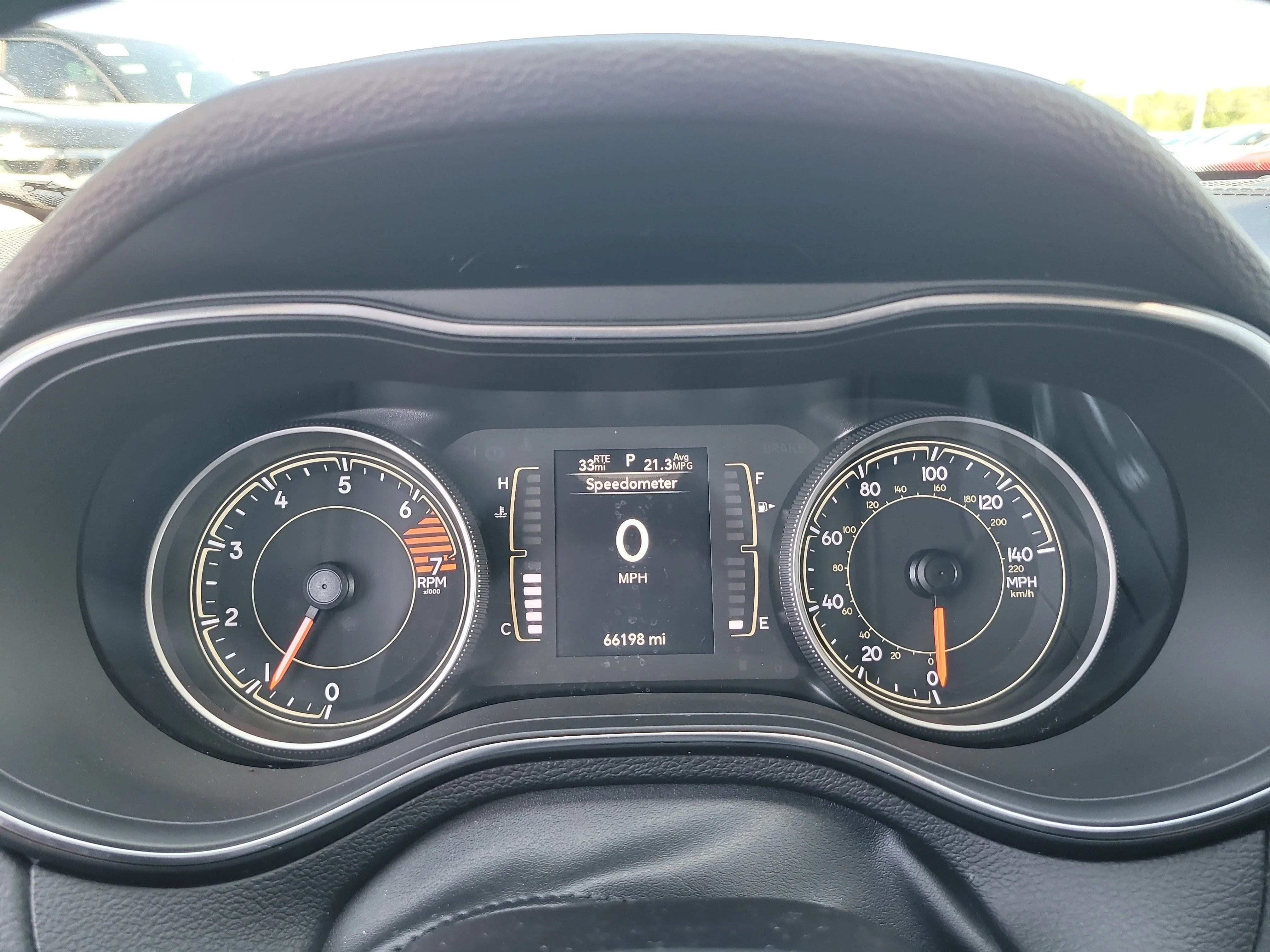 Used 2021 Sting-Gray Clearcoat Jeep Latitude Plus image 29