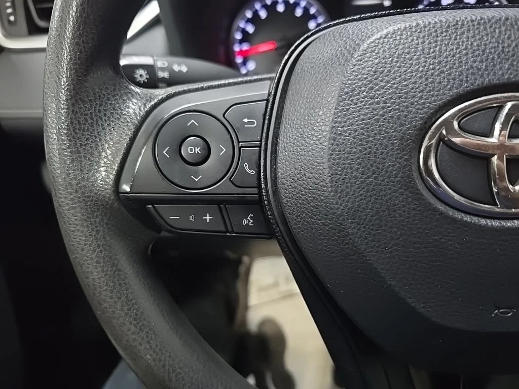 Used 2019 Red Toyota LE image 22
