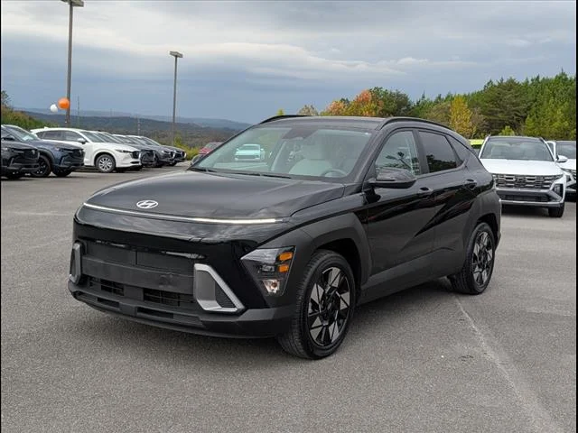 Used 2024 Abyss Black Pearl A2b Hyundai SEL image 3