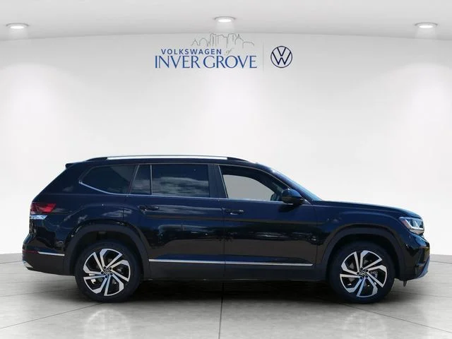 Certified Used 2023 Black Volkswagen SEL image 8