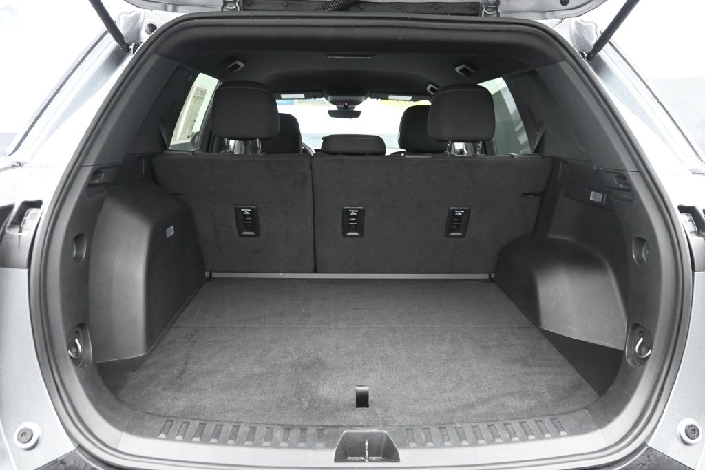 Used 2025 Gray Chevrolet LT image 11