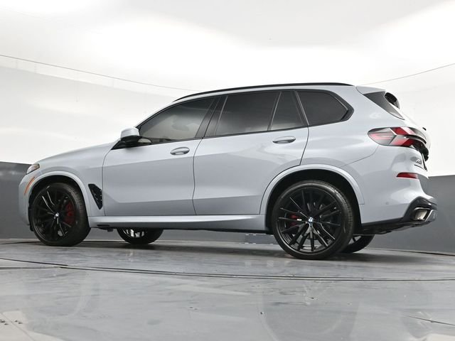 Used 2026 Gray BMW xDrive40i image 33